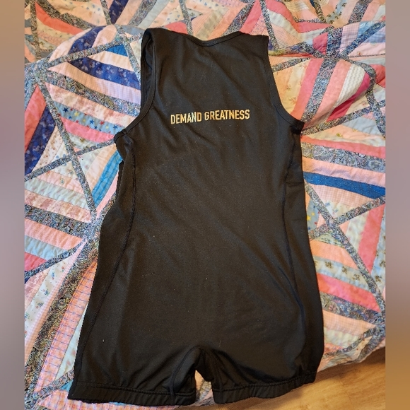 A7 gold ipf singlet - Picture 2 of 3